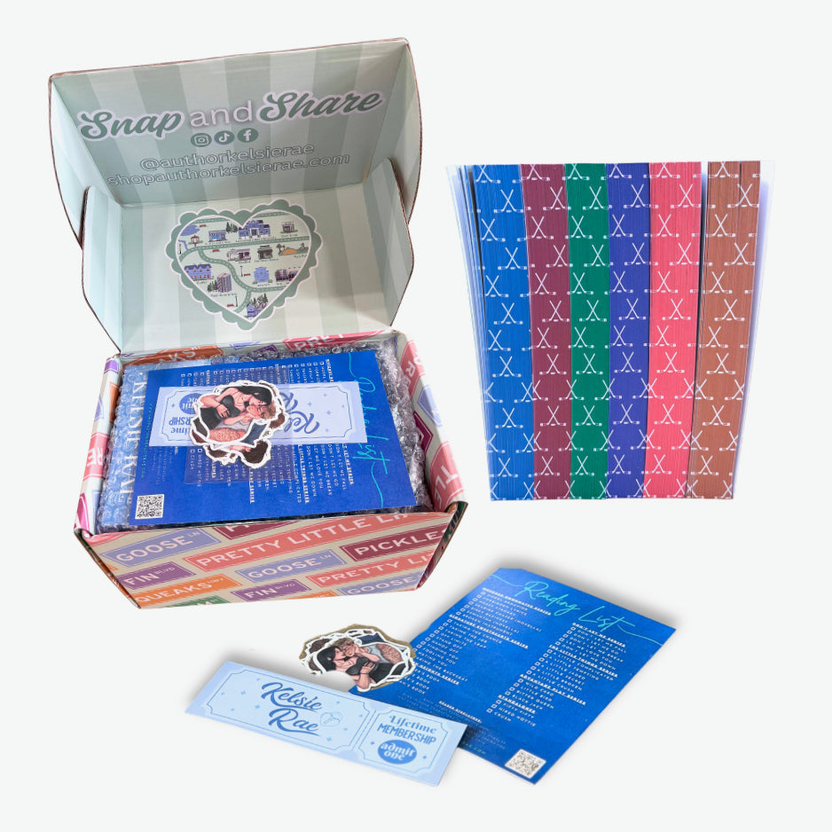 Little Things character-cover bundle contents